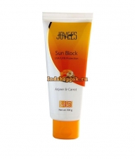 Солнцезащитный крем для лица Морковь и Инжир SPF45 Джовис / Jovees Sun Block SPF45