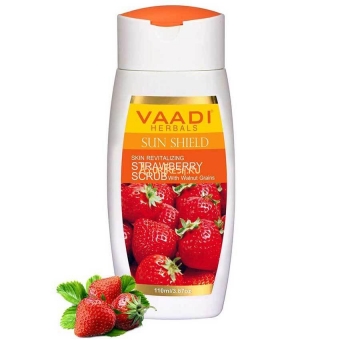 Лосьон-скраб для лица и тела с клубникой и грецким орехом 110 мл, Vaadi Strawberry Scrub Lotion