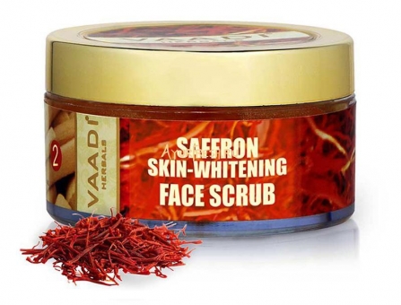 Скраб для лица с Шафраном 50 г, Vaadi Saffron Skin-Whitening Face Scrub - Walnut Scrub & Cinnamon Oil 