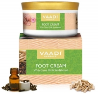 Крем для ног с маслом сандала и гвоздики 150 г, Vaadi Foot Cream Clove&Sandal Oil
